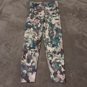 Spanx Bootie Boost Active Printed 7/8 Leggings Painted Camo Pink Sz. S